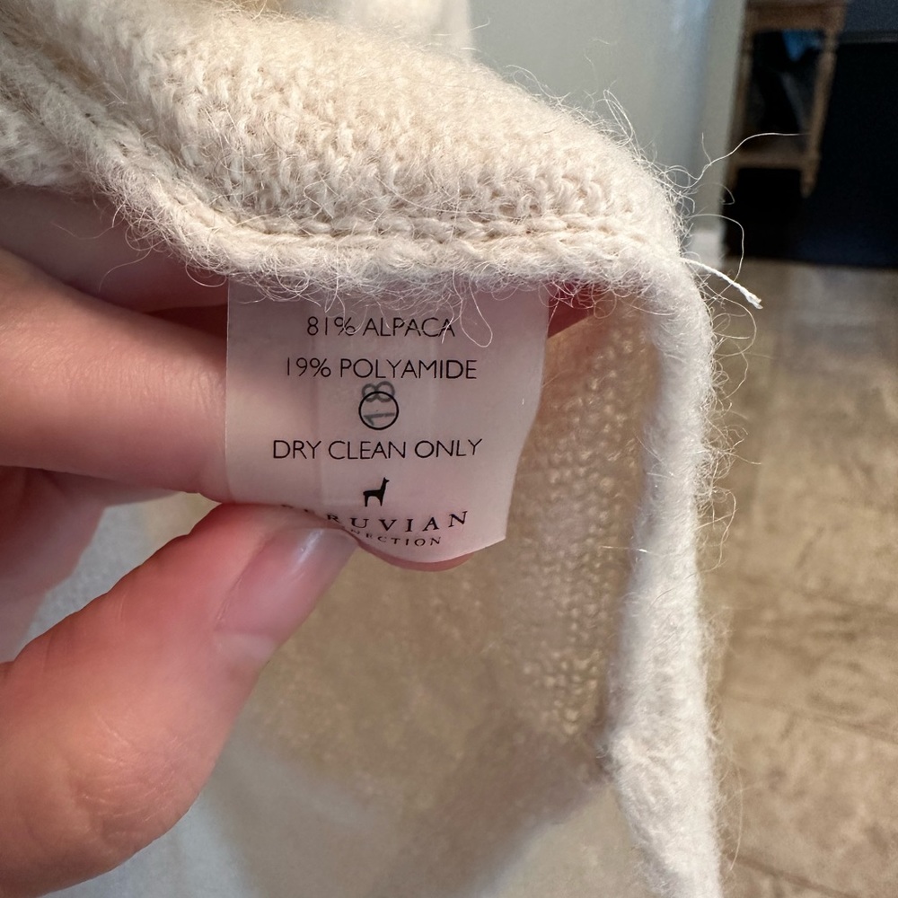 Peruvian Connection Sweater - Picture 4 of 5